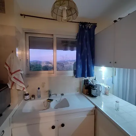 Apartamento Joli Avec Terrasse Et Garage, Vue Sur Collines *